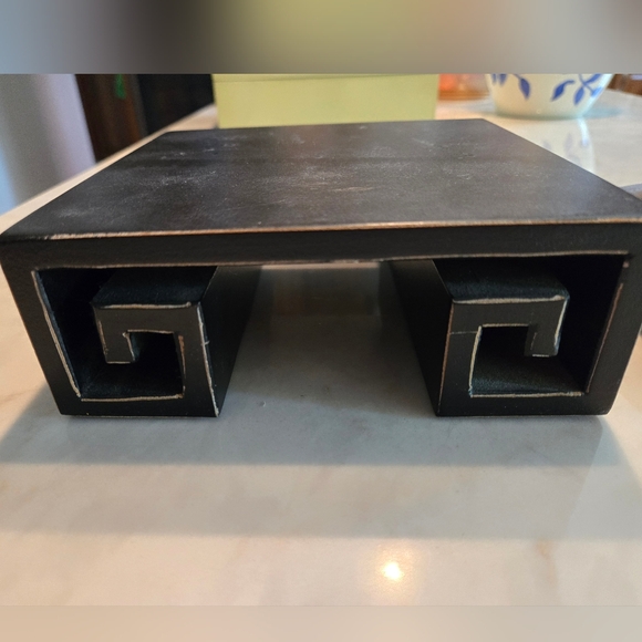 Set of 2 (6.5" square) Planter Stands - Picture 2 of 6